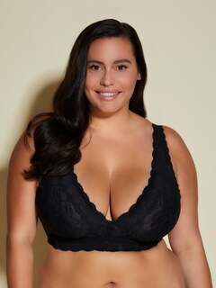 Ultra Curvy Plungie Longline Bralette