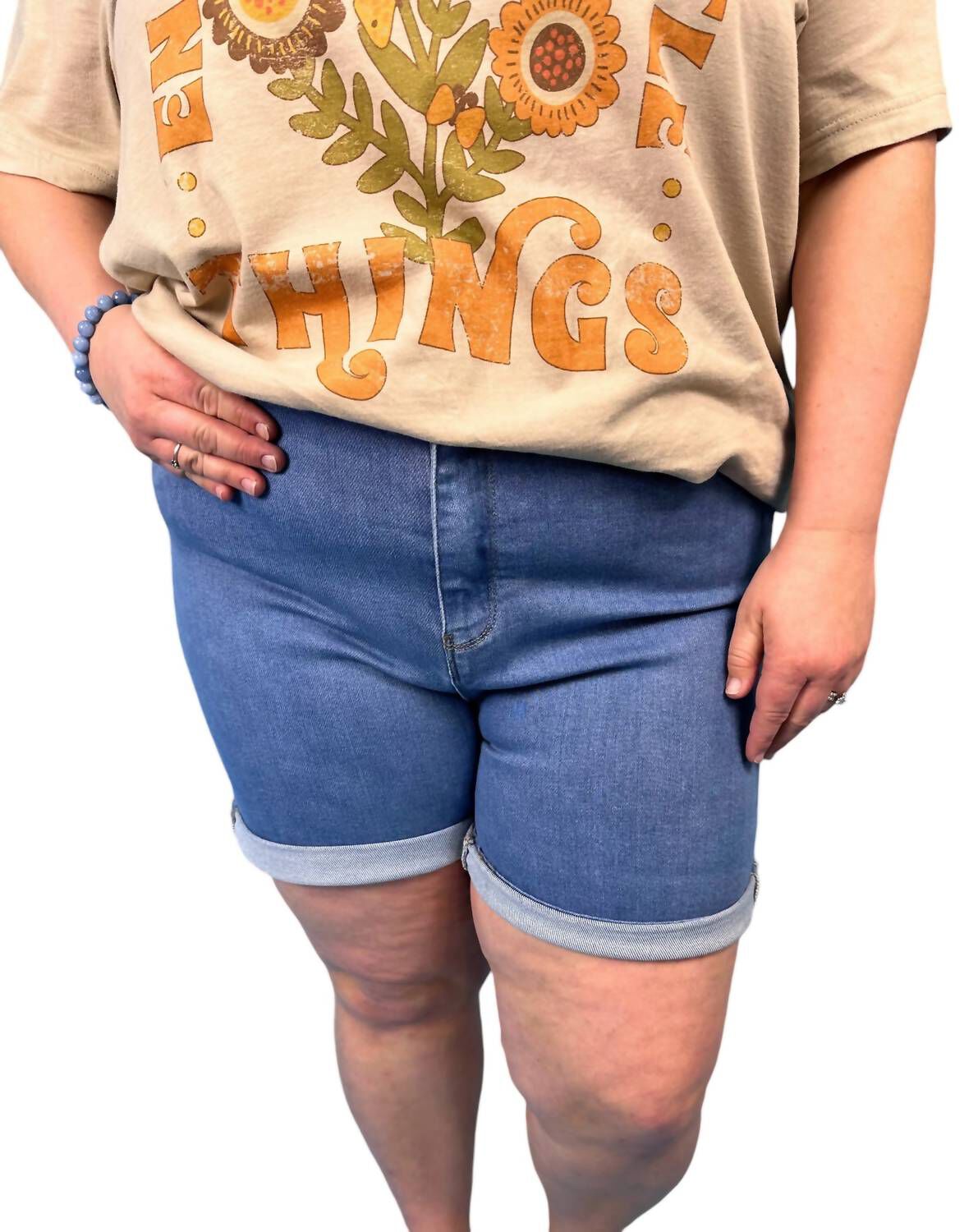 High Rise Rolled Up Shorts, Medium Wash / Medium Wash, hi-res image number 0