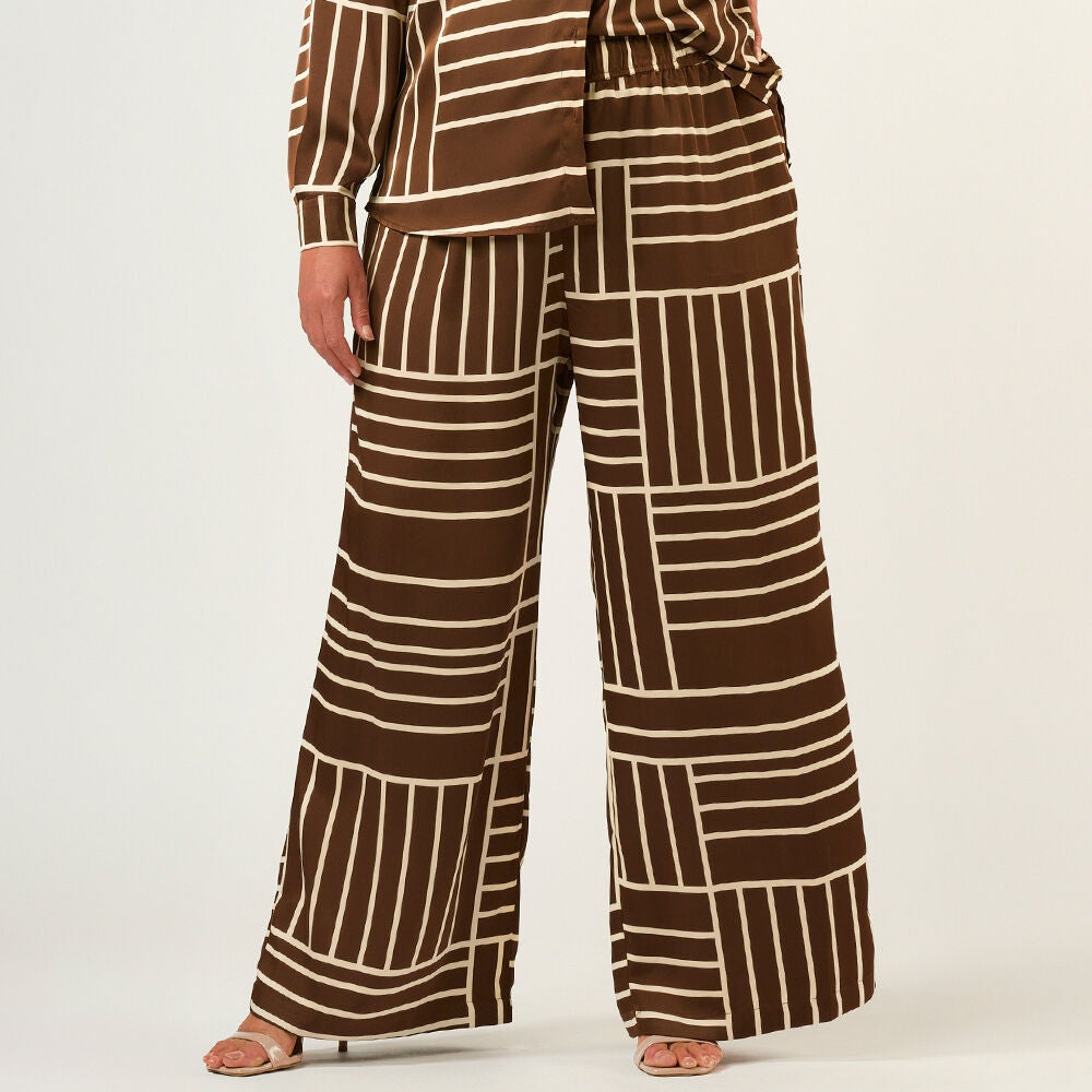 Josie Pant, CedarCream / Brown, alternate image number 1