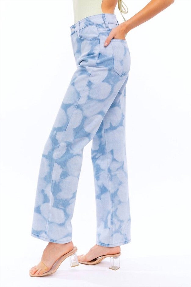 CLOUDY DAYS HIGH WAIST STRAIGHT LEG PANT IN DENIM, Denim / Light Blue, alternate image number 1