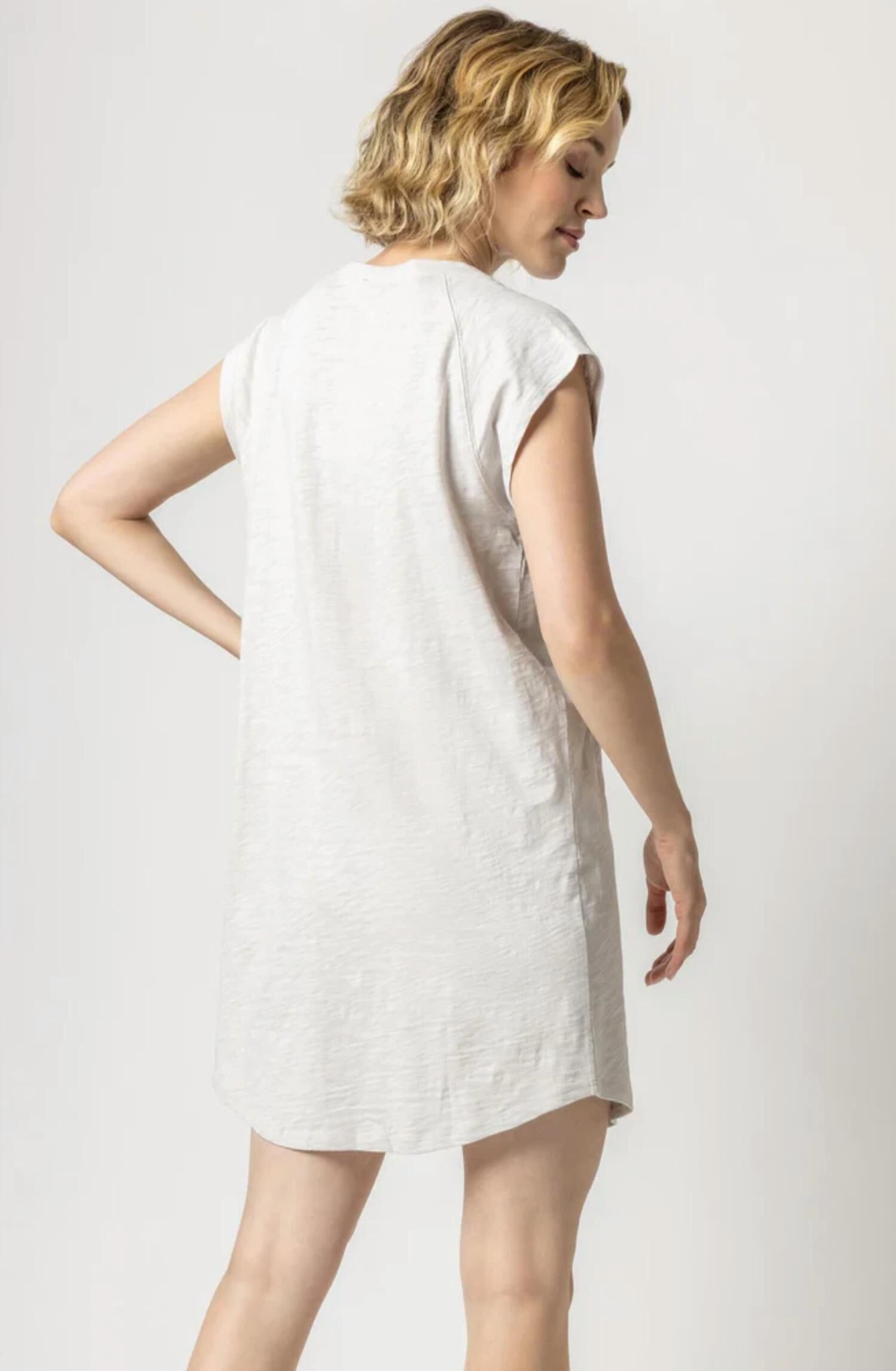 V-NECK SHORT SLEEVE RAGLAN DRESS IN BONE, , alternate image number 5