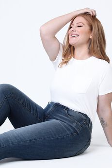 Mid Rise Skinny - Layla
