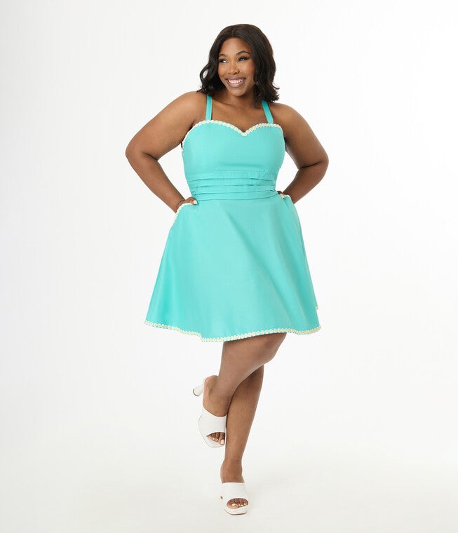 Unique Vintage Plus Size Seafoam Green & Daisy Cotton Flare Dress, Sage Green / Sage Green, hi-res image number null