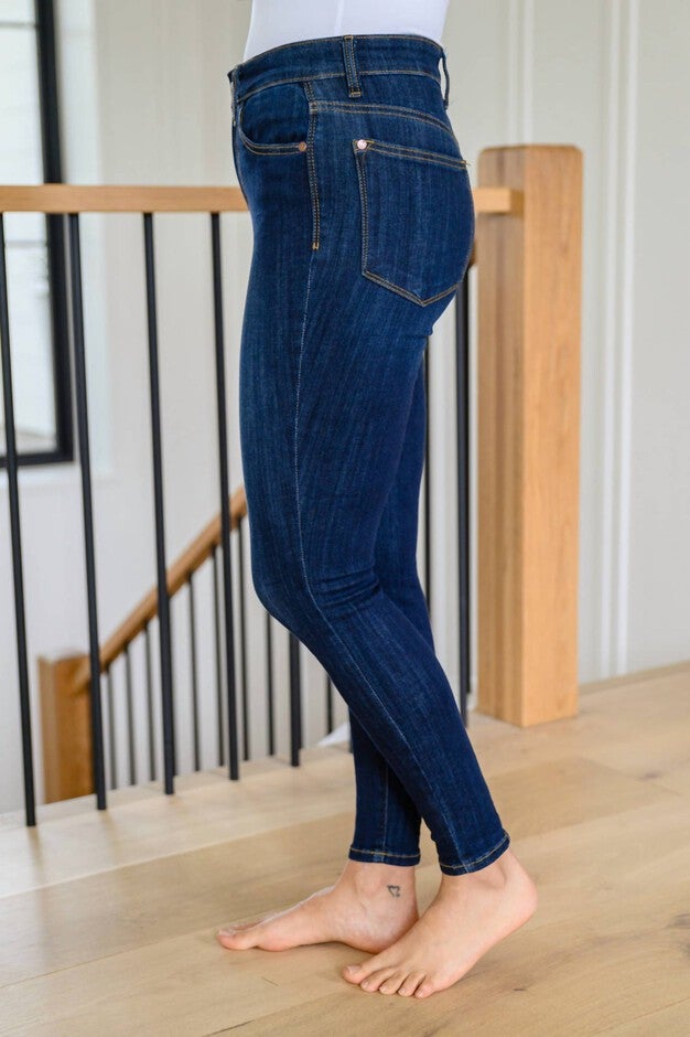 BACK YOKE SKINNY JEANS WITH PHONE POCKET, Blue / Azure Blue, alternate image number null