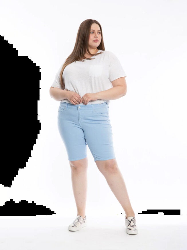 Haley Mid rise Bermuda, CERULEAN / Light Blue, hi-res image number 0