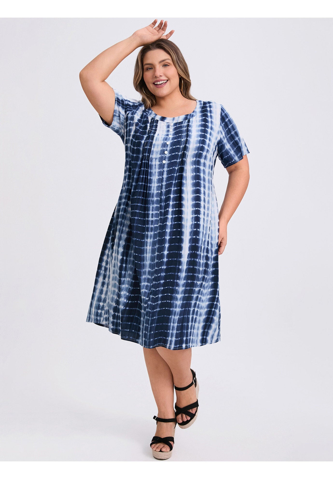 Toothpick Pleated Tie Dye Button Decor Round Neck Short Sleeve A-Line Dresses with Pockets, Dark Blue / Navy, alternate image number 1