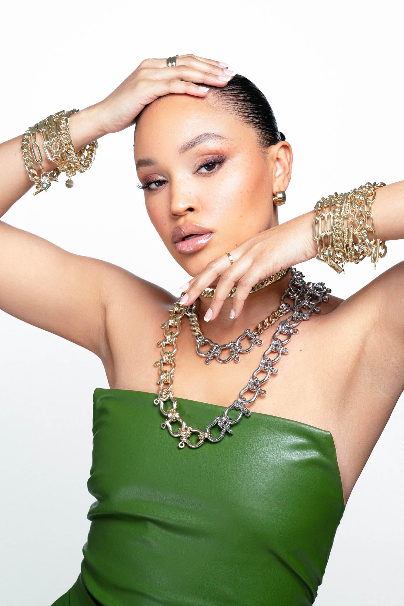 Triple Gisele Toggle Bracelet 6 inches Gold, Gold / Gold, alternate image number 2