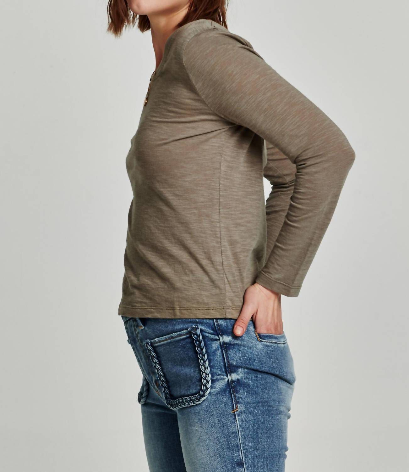 CASSIE LONG SLEEVE TOP IN LAUREL OAK, , alternate image number 4