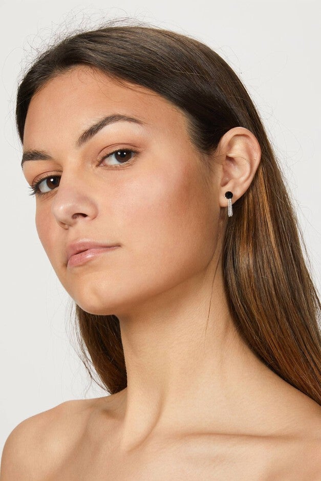 EVA GEMSTONE CHAIN WRAP EARRINGS IN SILVER/BLACK, SilverBlack / Black, alternate image number null