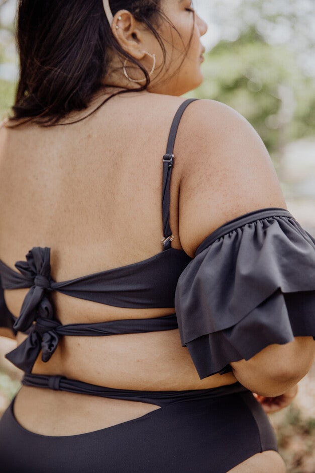 Ty cutout bikini top with ruffle sleeves, Dark Grey / Charcoal Grey, alternate image number 3