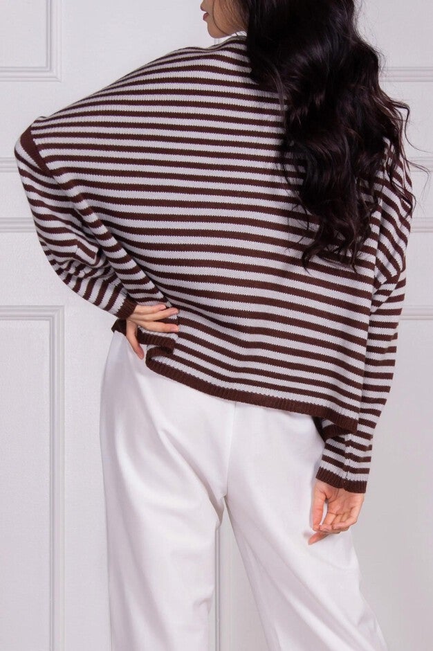 DROPPED-SHOULDER STRIPED KNIT SWEATER IN POWDER BLUE/BROWN, , alternate image number 3
