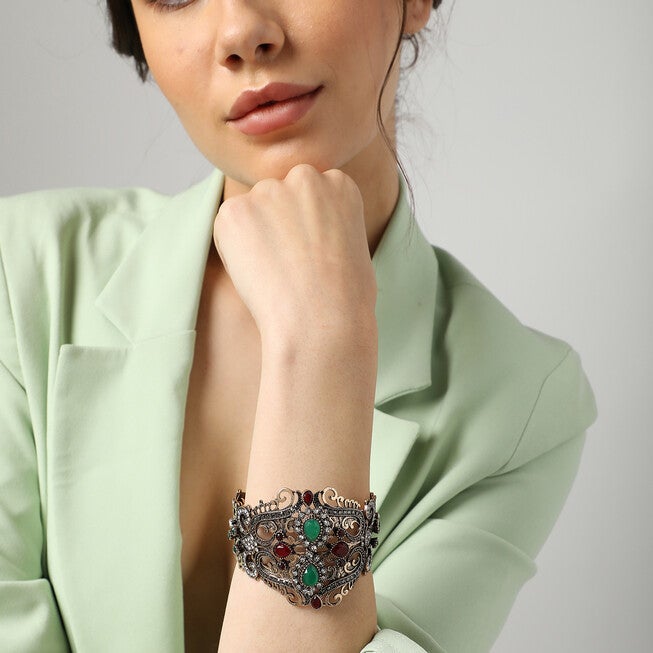 SOHI Women's Teardrop Filigree Cuff Bracelet, Bronze / Bronze, alternate image number null