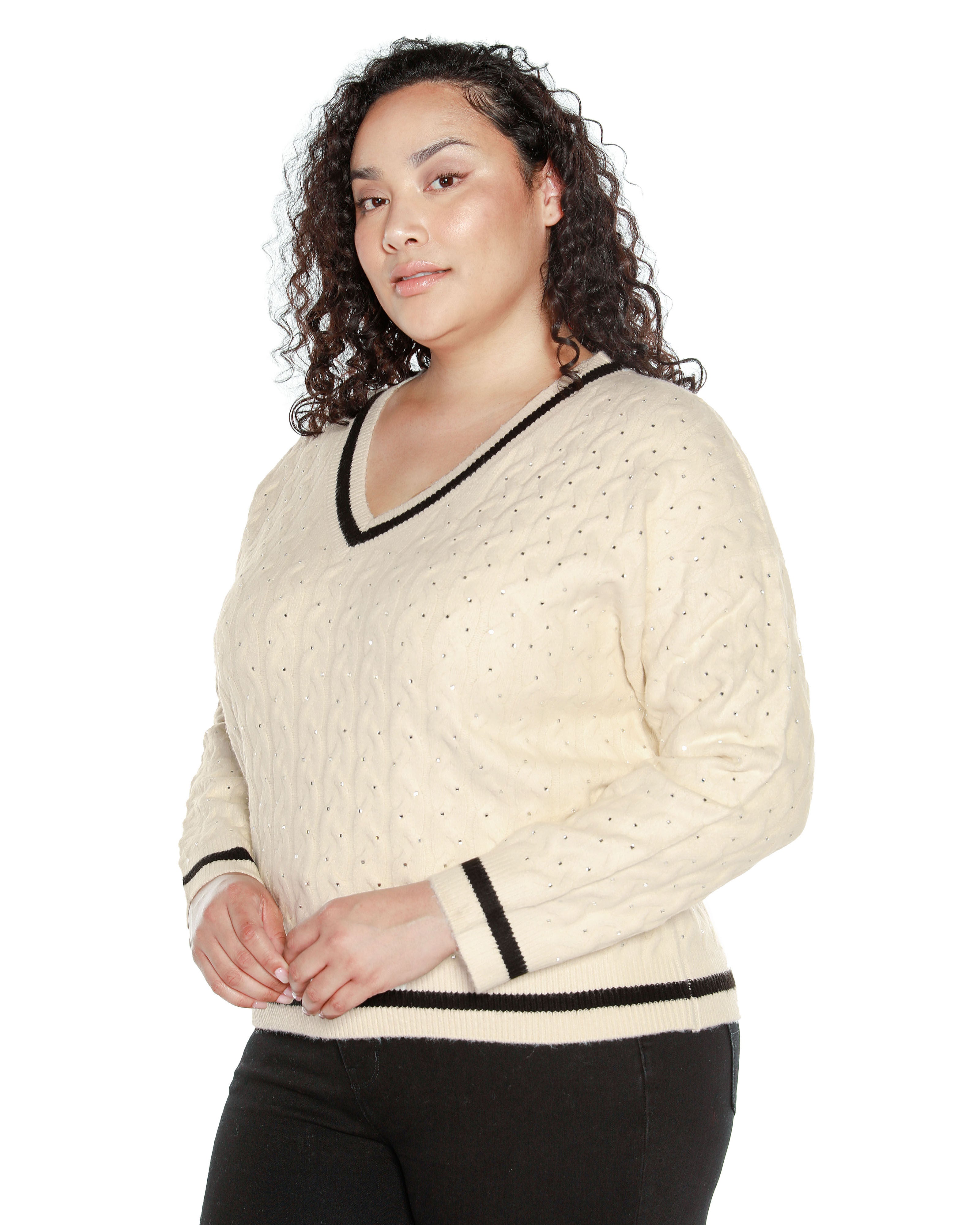 EMBELLISHED CABLED V-NECK SWEATER, Winter White  Black / Cream, alternate image number 2