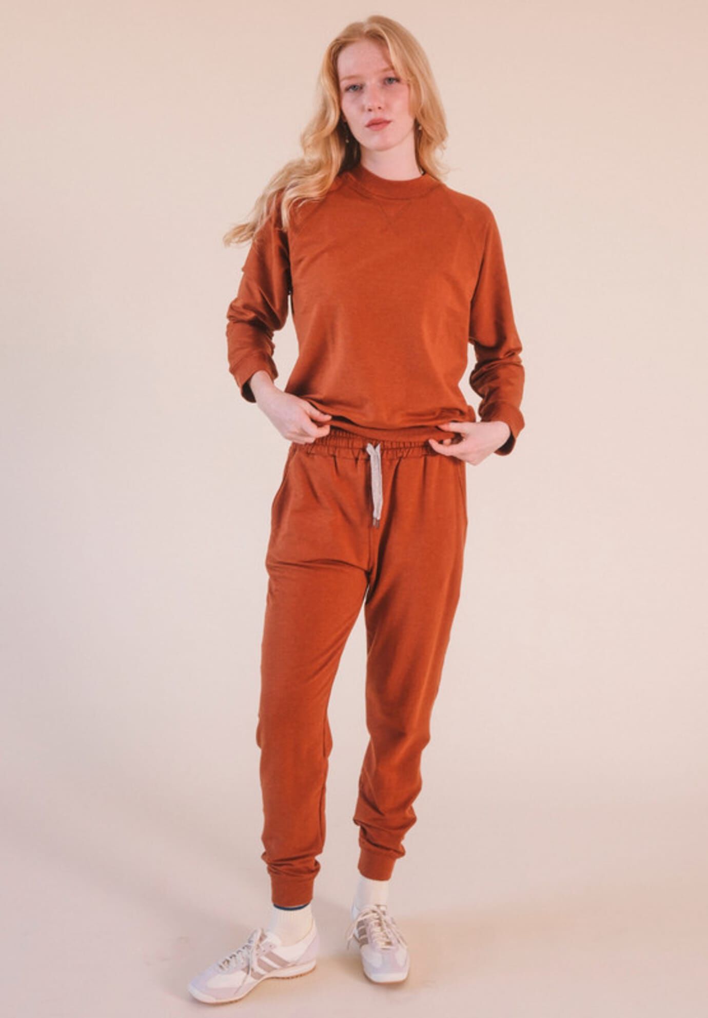 Plus Agnes Organic Cotton + Tencel Jogger Pant, Rust / Rust, alternate image number 3