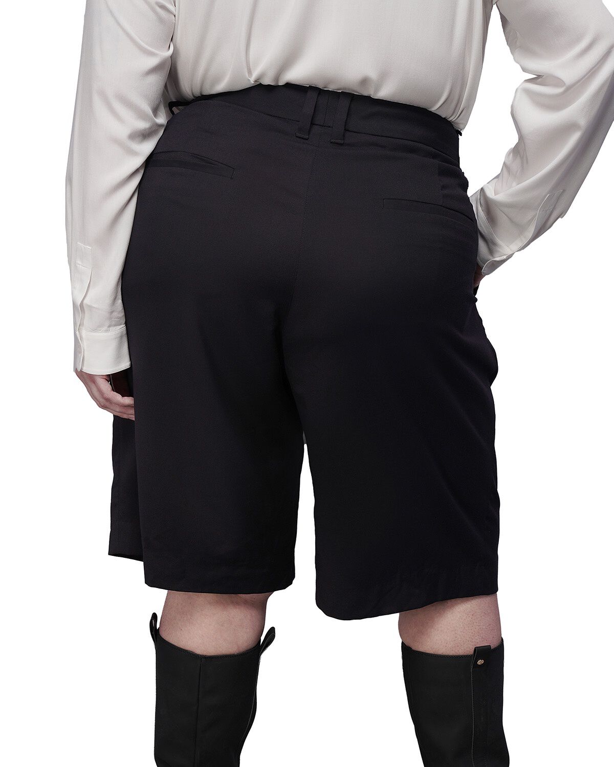 The Empower Wide Leg Short, BLACK / Black, alternate image number 2