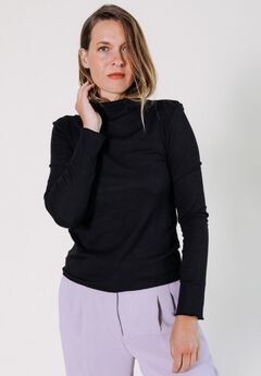 Norma Modal Ribbed Turtleneck