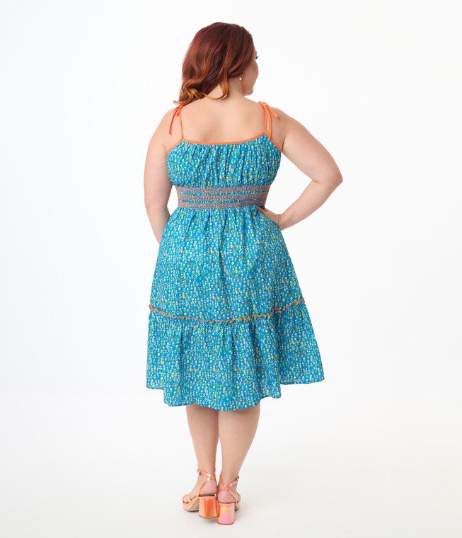 Smak Parlour Plus Size Blue Ditsy Floral Tiered Cotton Flare Dress, Cornflower Blue / Cornflower Blue, alternate image number 2