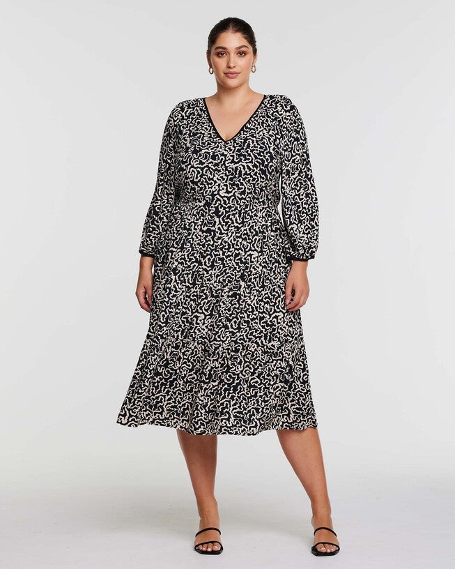 Sparrow Long Sleeve Midi Dress, BlackCream / Black, alternate image number 4