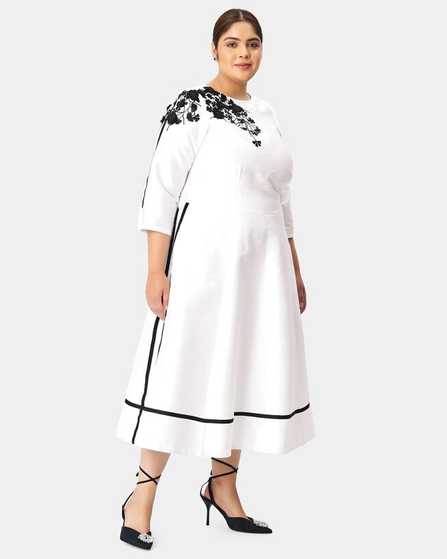 Floral graphic embellished dupioni crewneck dress, , alternate image number null