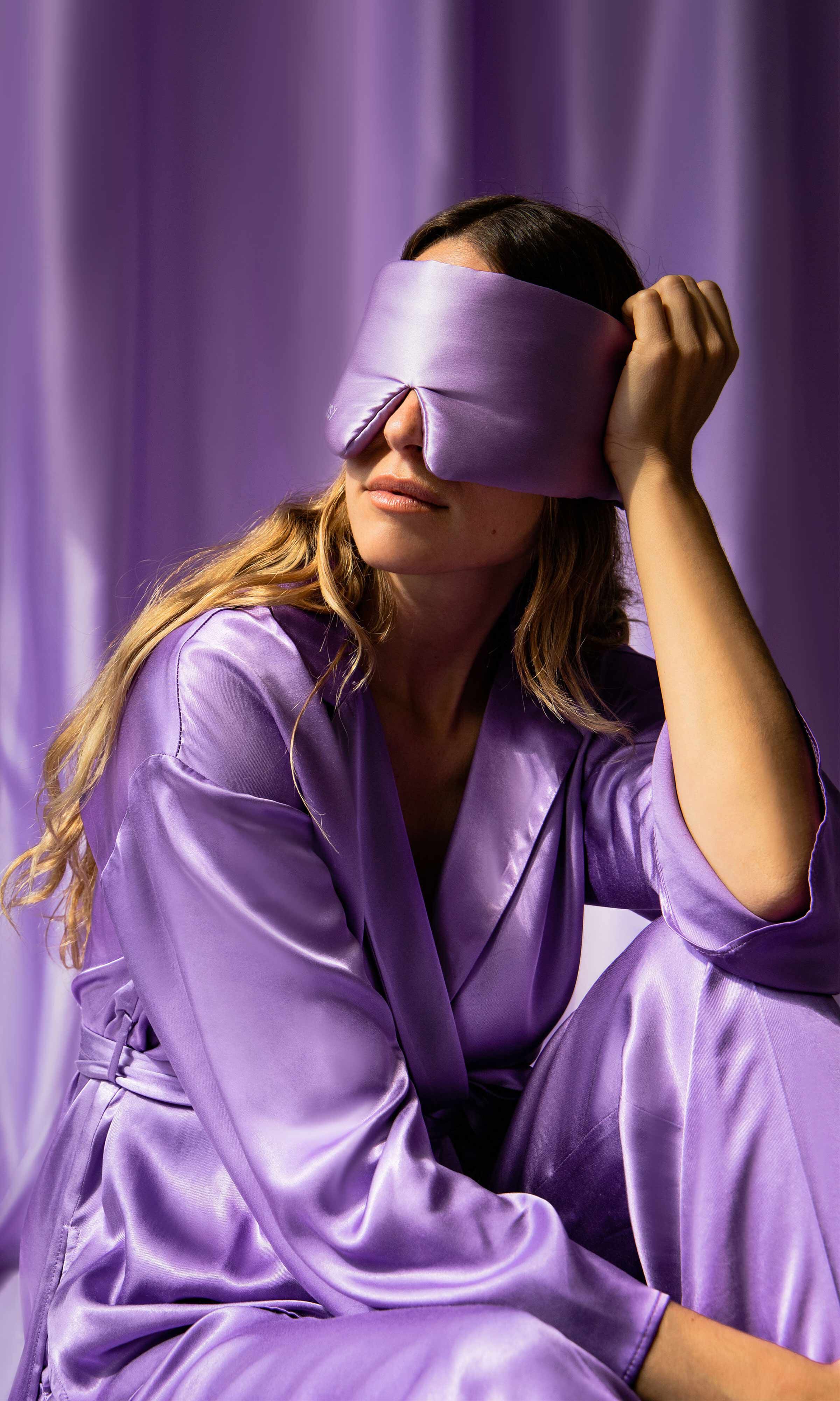 Silk Sleep Mask, Lavender Haze / Purple, alternate image number 2
