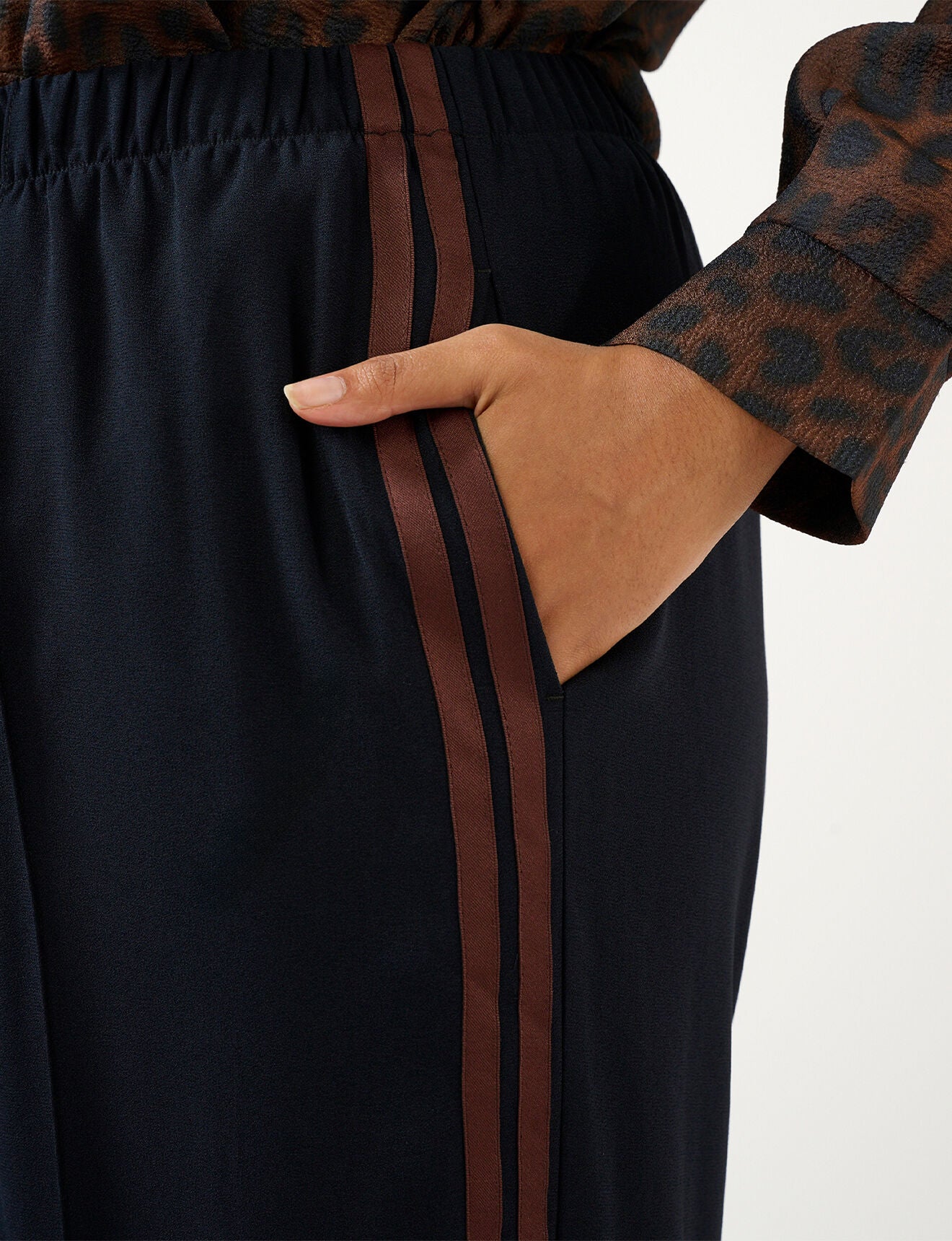Jesse Wide Leg Pant, NavyChoc / Brown, alternate image number 5