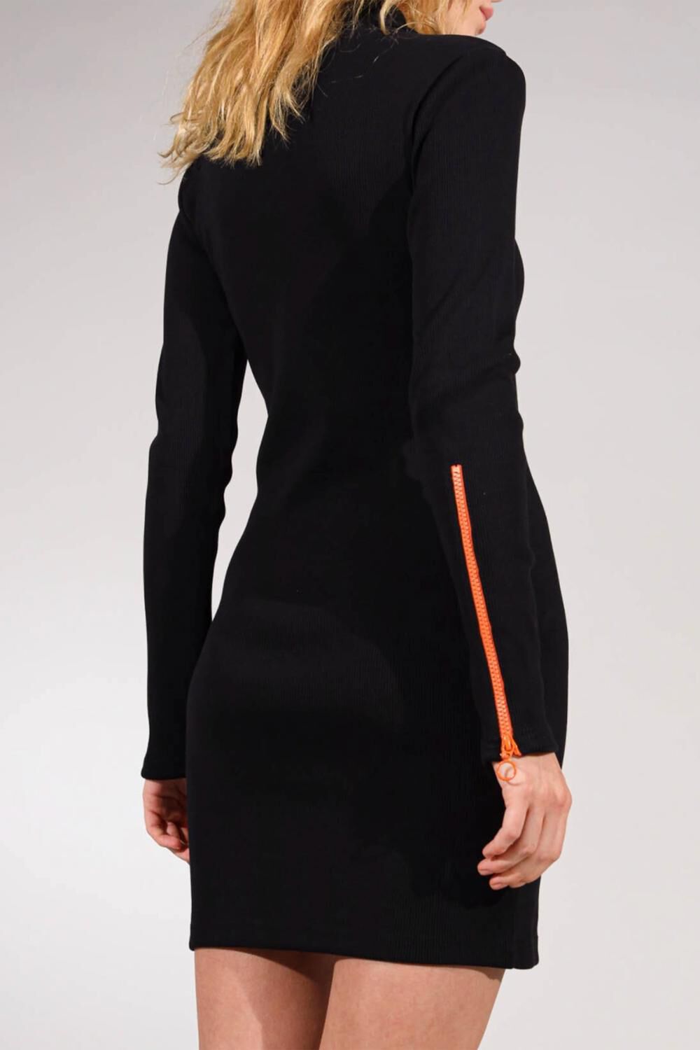 MULTICOLOR ZIPPER RIBBED-KNIT MOCK NECK MINI DRESS IN BLACK, , alternate image number 3