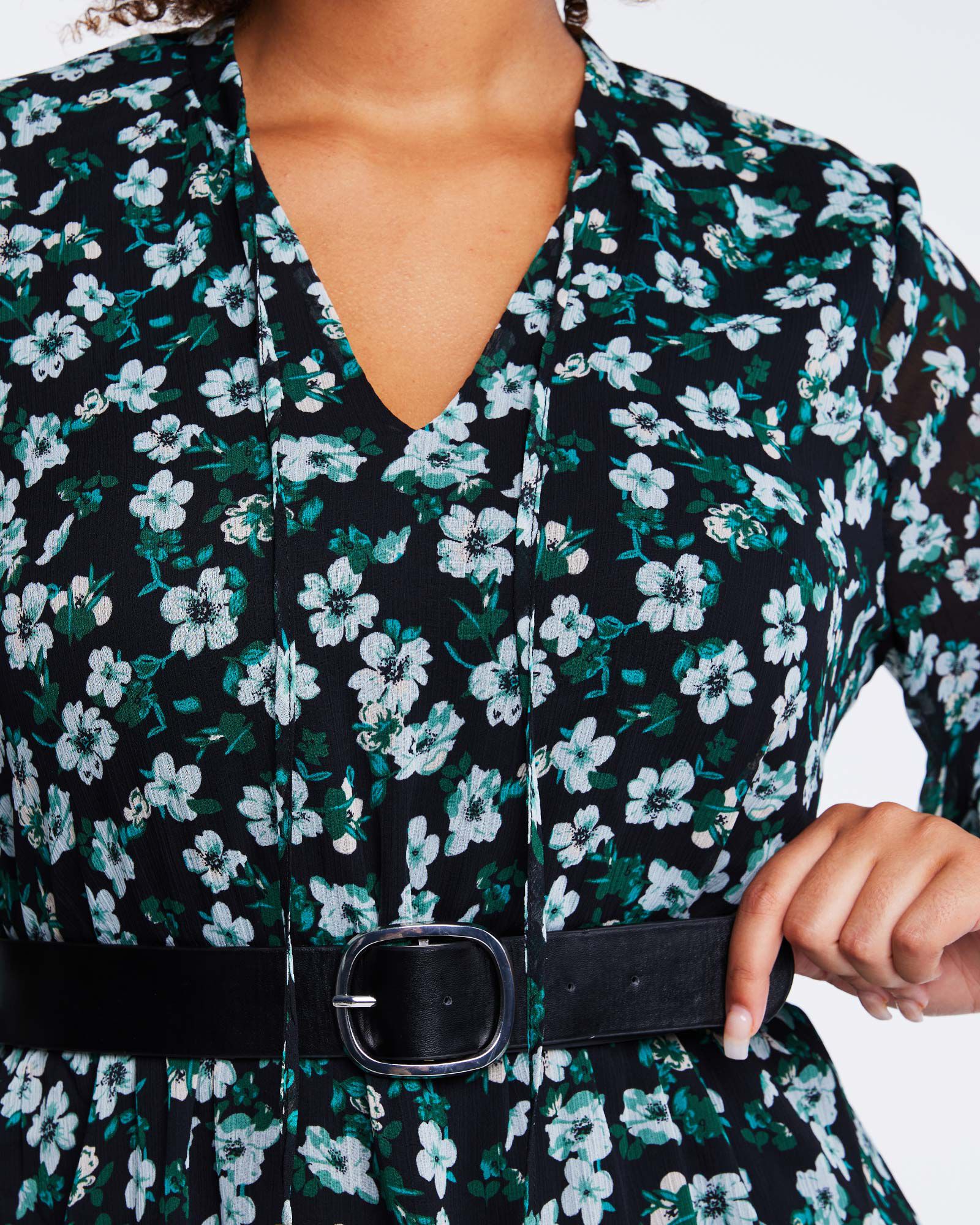 Evergreen Floral Belted Midi Dress, Print / Forest Green, alternate image number 4