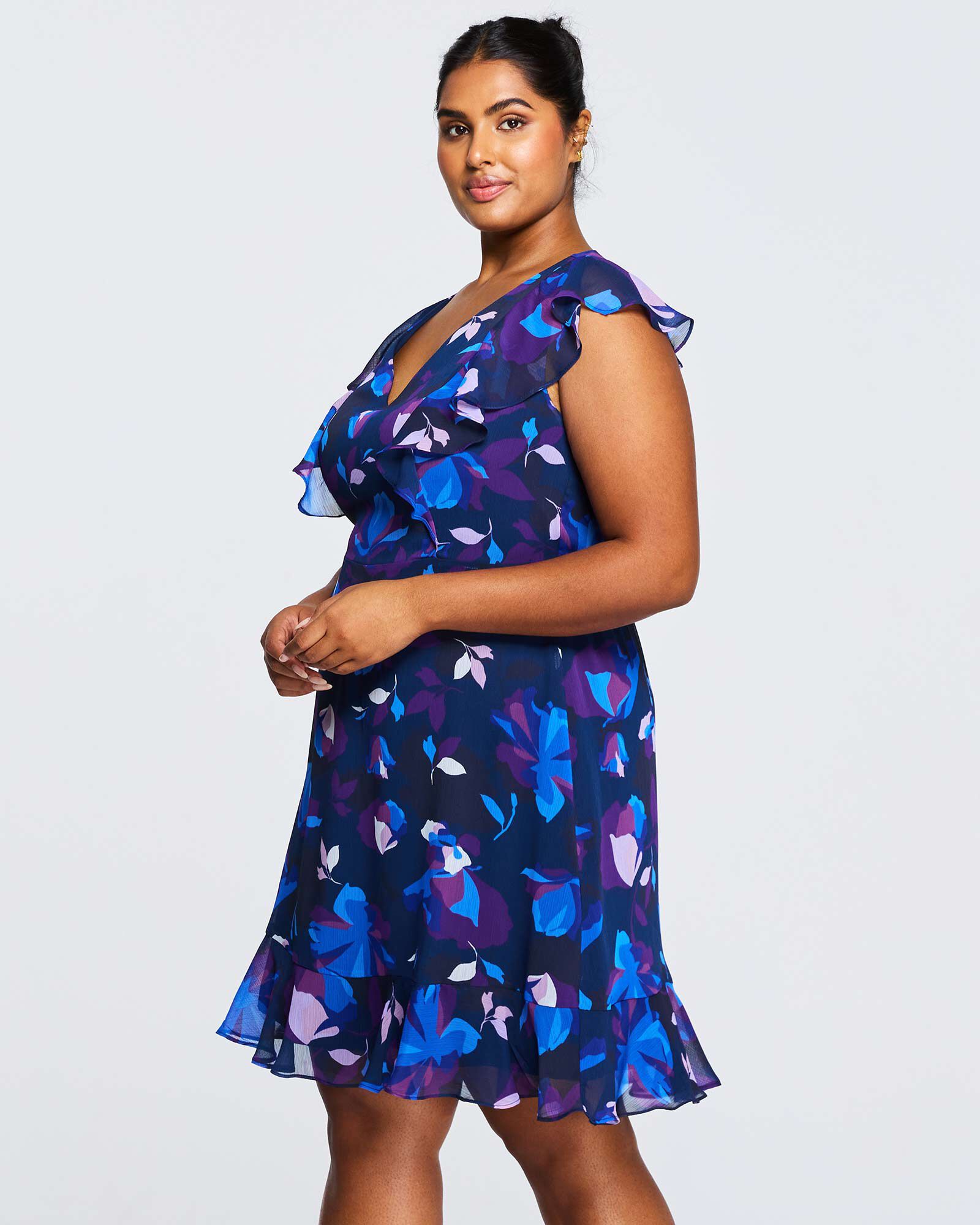 Midnight Blue Blossom Knee Length Dress, , alternate image number 7