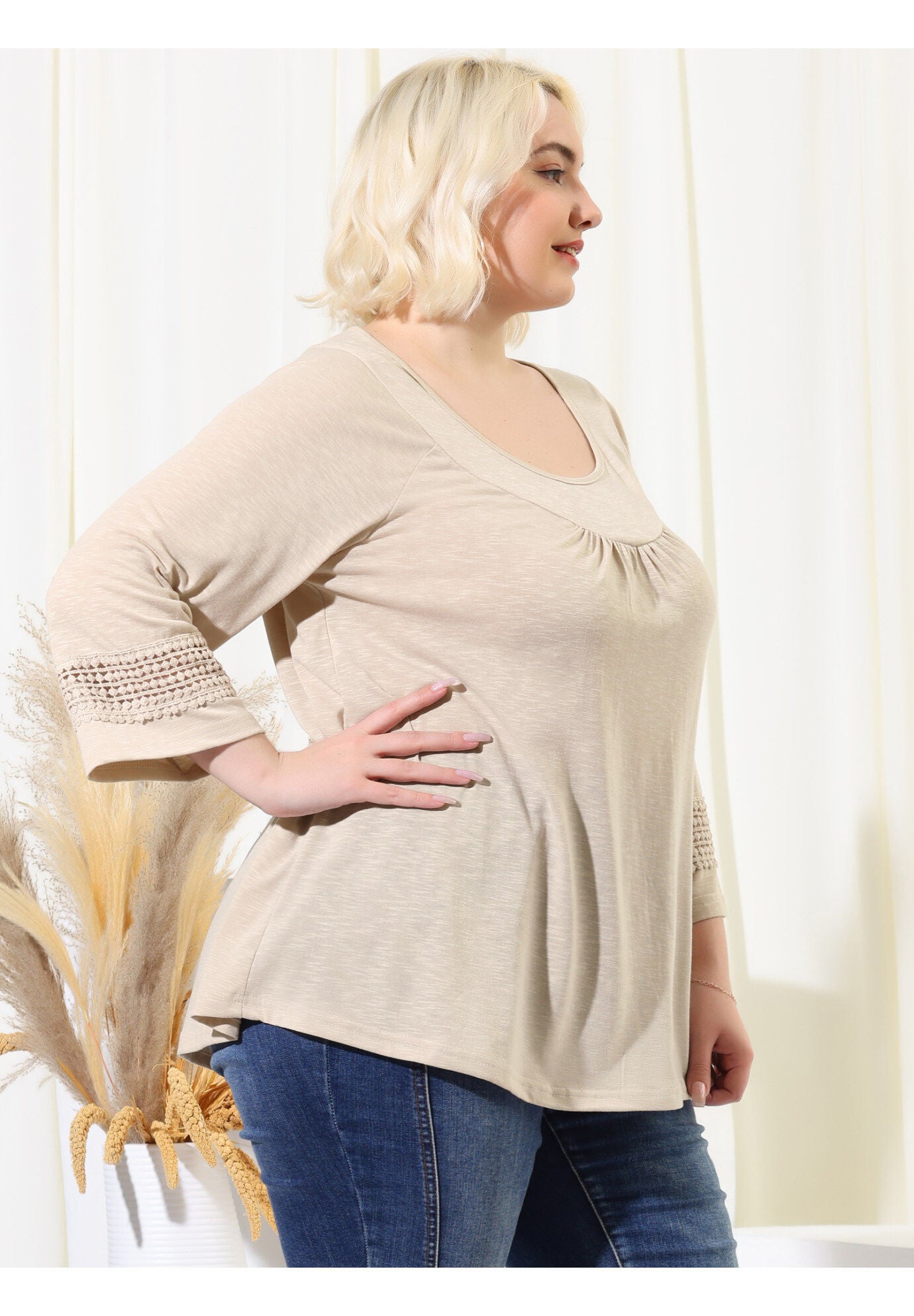 CROCHET PANEL HOLLOW OUT PLEATED TUNICS BLOUSE TOP, Apricot / Beige, alternate image number 3