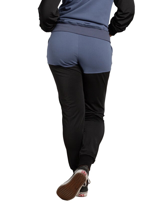 Billie Women's Plus Size Contrast Blocked Jogger, French Navy / Navy, alternate image number 2