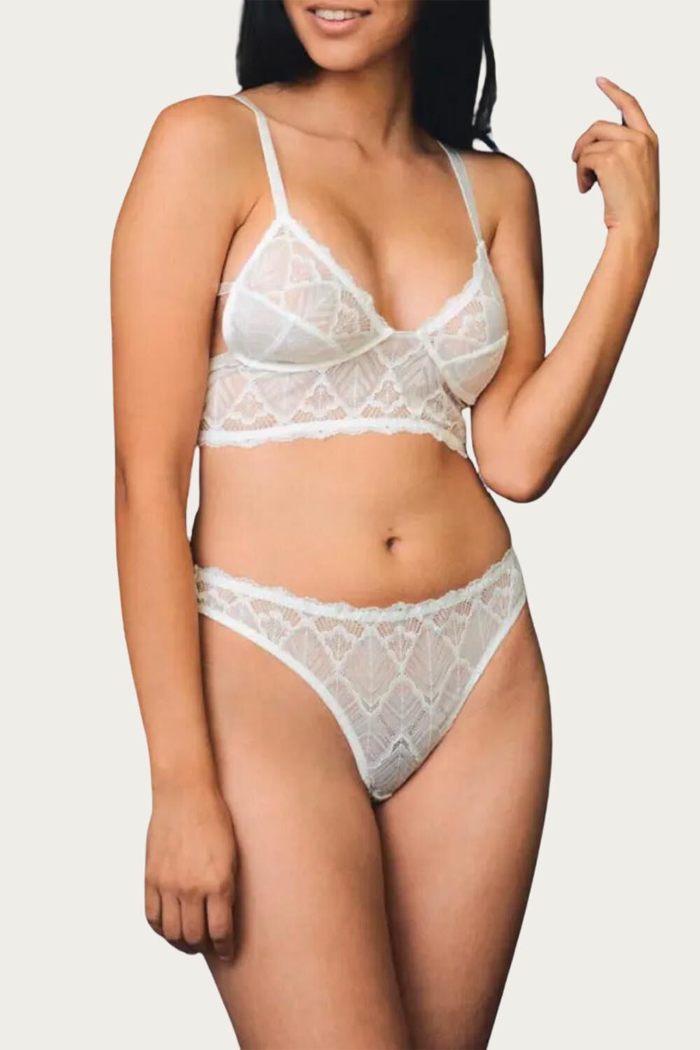 STRAPPY LACE LONGLINE BRALETTE IN WHITE, , alternate image number 3