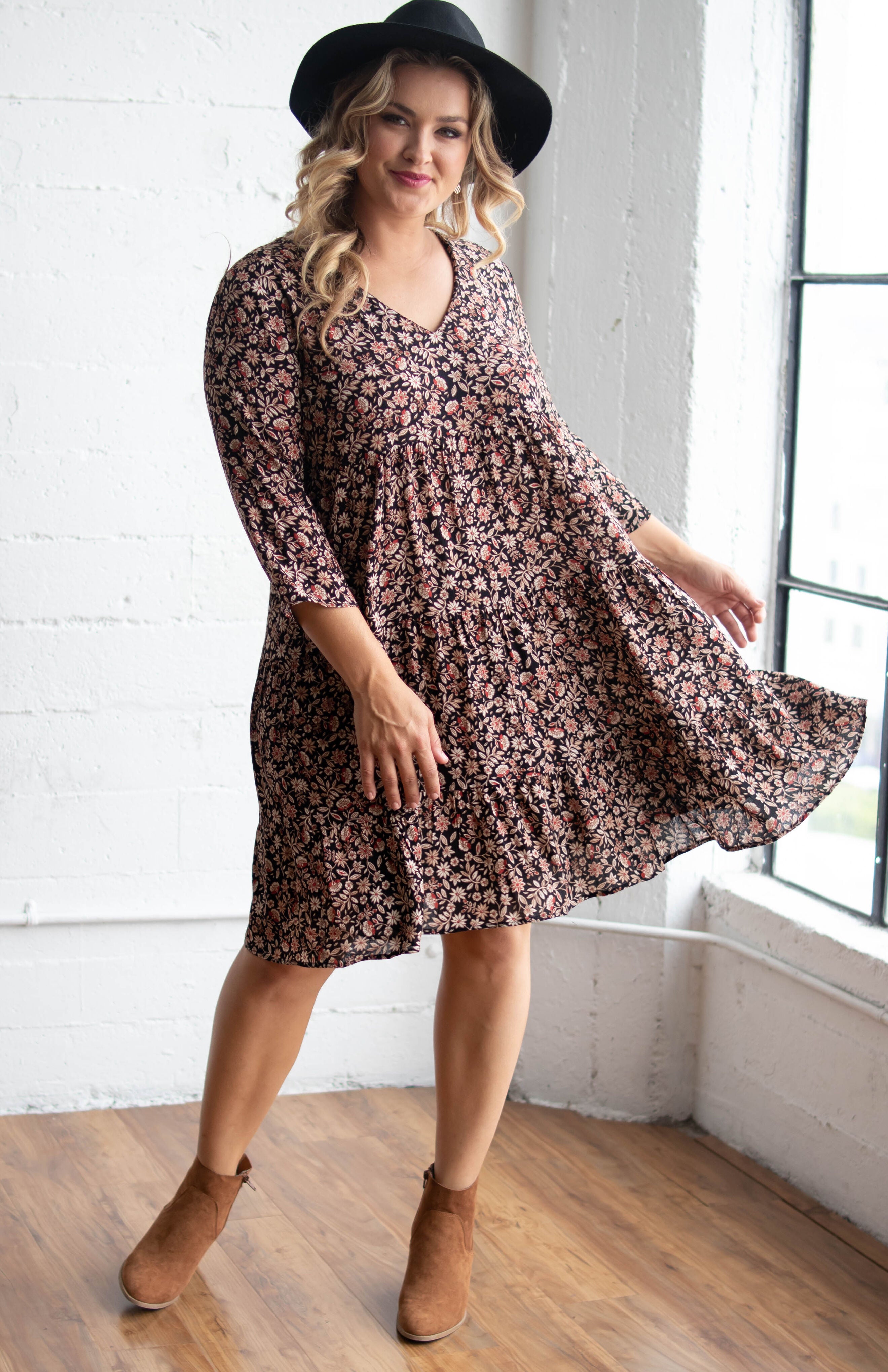 Issy Tiered Tunic Dress, BLACK FLORAL PRINT / Black, alternate image number 2