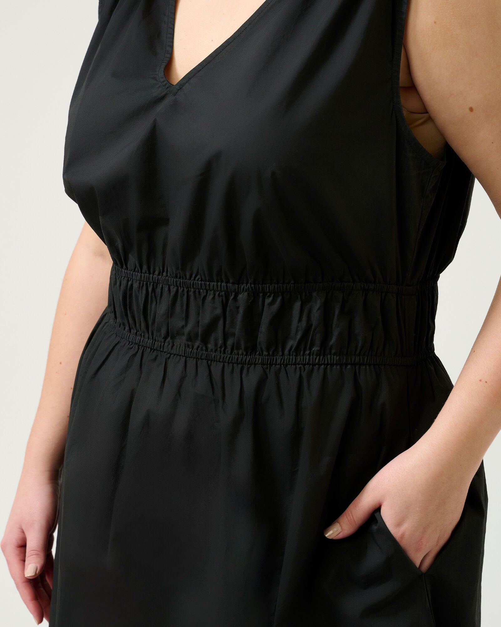 Allyssa Elasticated Midi Dress, Black / Black, alternate image number 6