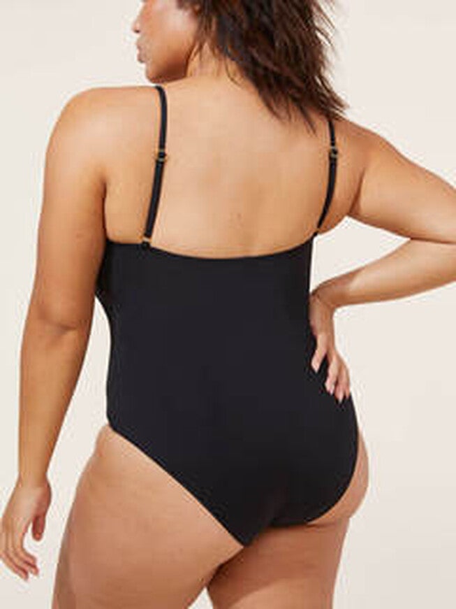 The Amalfi Flat Classic- Black, , alternate image number null