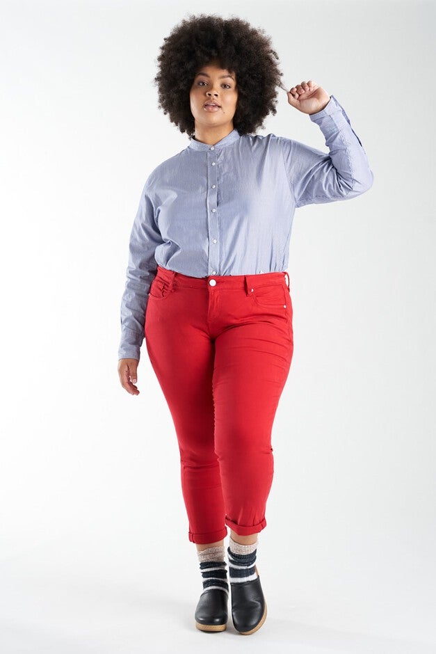 Clara Mid-Rise Boyfriend Jeans, DARK PINK / Raspberry, hi-res image number 0