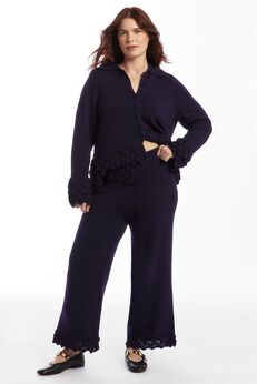 Ruffle Detail Sweater Pant