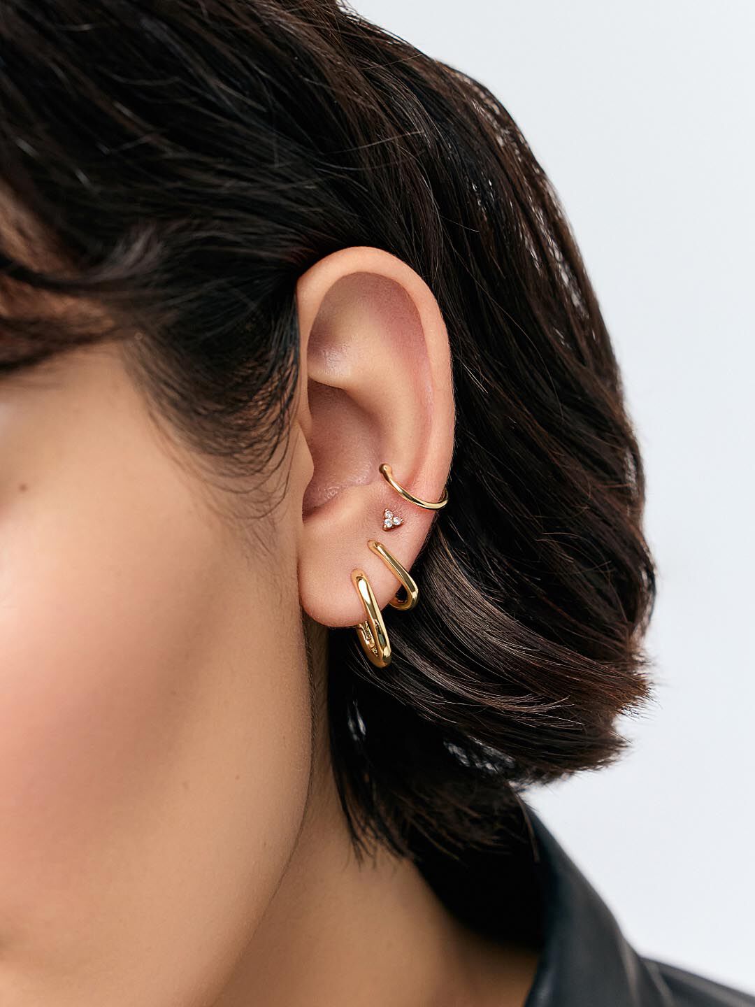 Rox Small Gold Hoop Earrings, GOLD, alternate image number 1