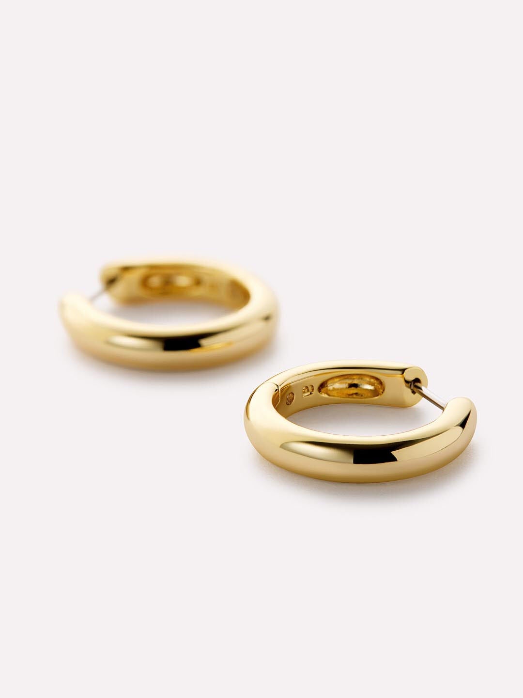 Gold Hoop Earrings - Giulia Medium, GOLD, alternate image number 5