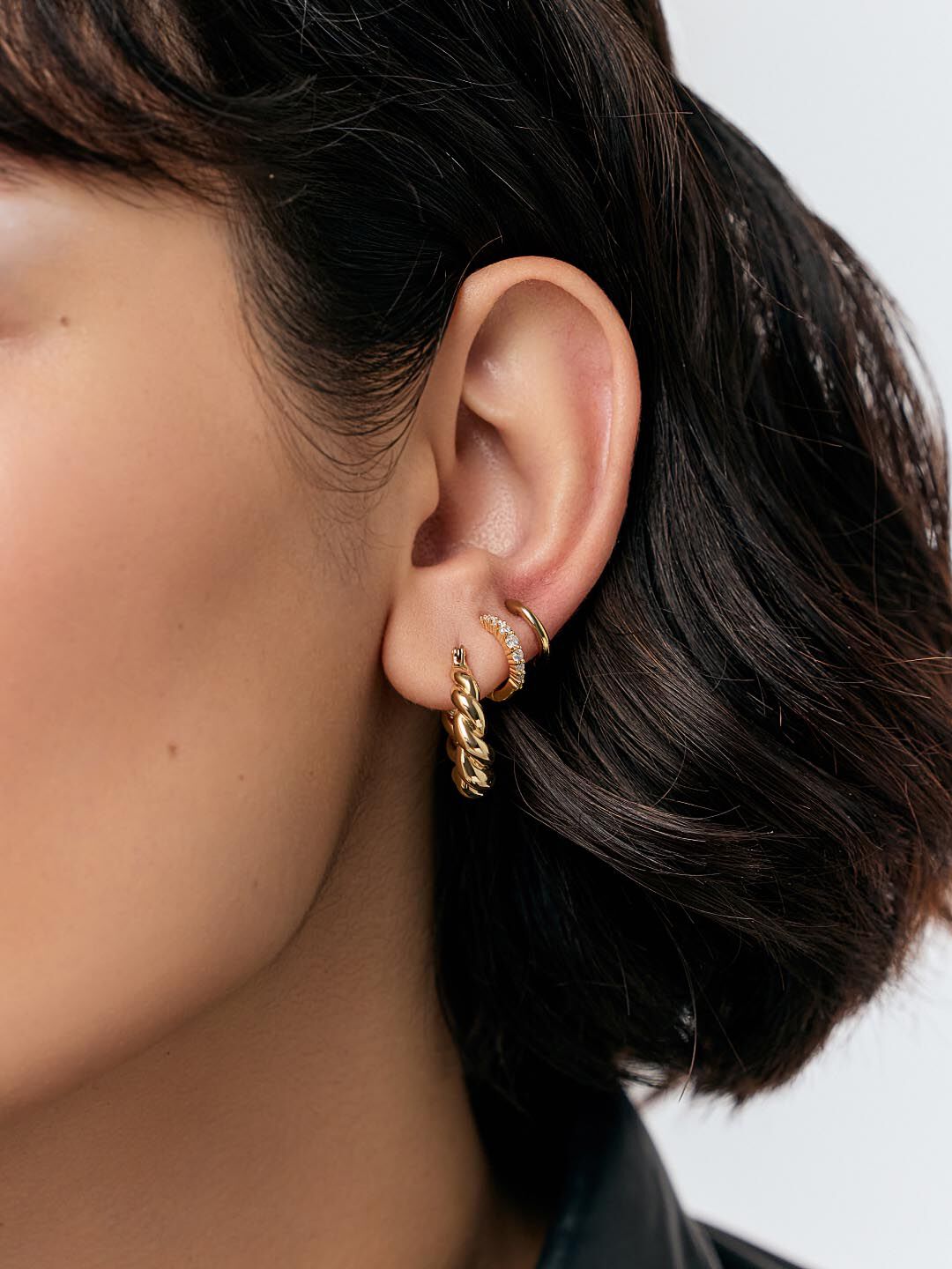 Twisted Hoop Earrings - Paris, GOLD, alternate image number 1