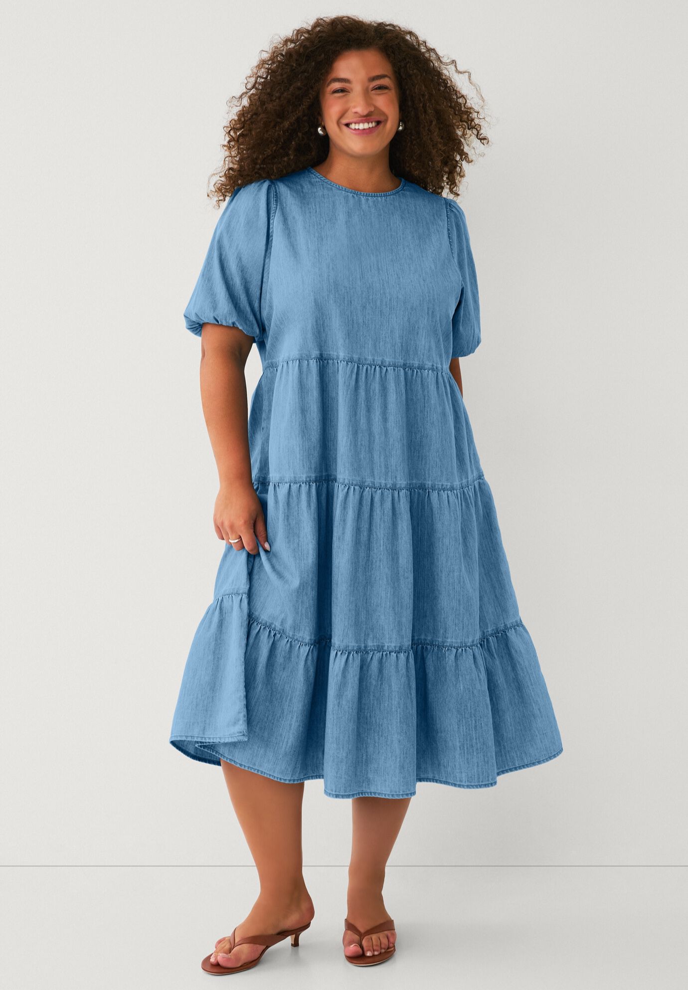 Lightweight Denim Short Sleeve Tiered Midi Dress, LIGHT WASH, alternate image number 3