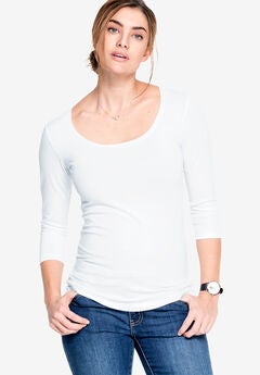 Three-Quarter Sleeve Scoop Neck Tee