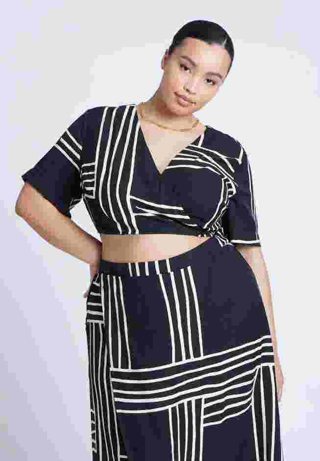 Printed Wrap Top image number 0