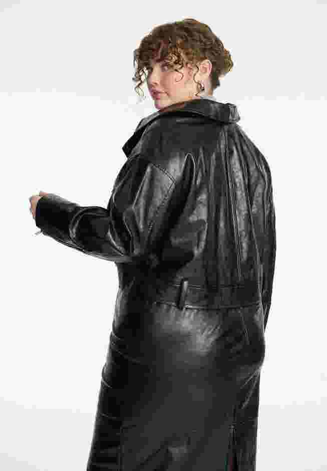 Boxy Faux Leather Jacket image number 3