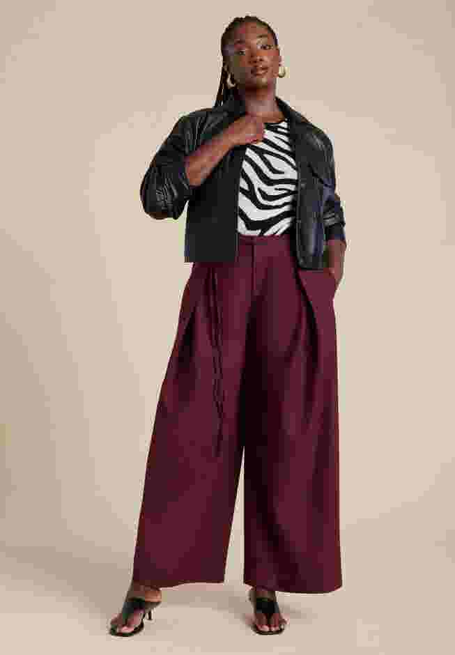 Pleat Detail Trouser With Long Belt image number 4