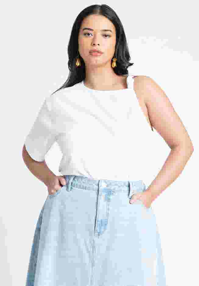Twist Shoulder Tee image number 0