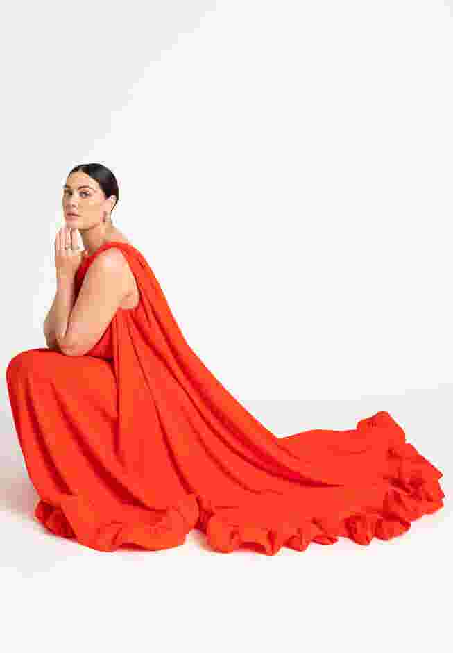 Dramatic Ruffle Gown image number 5