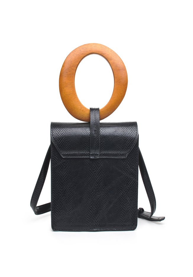 Callie image number 2