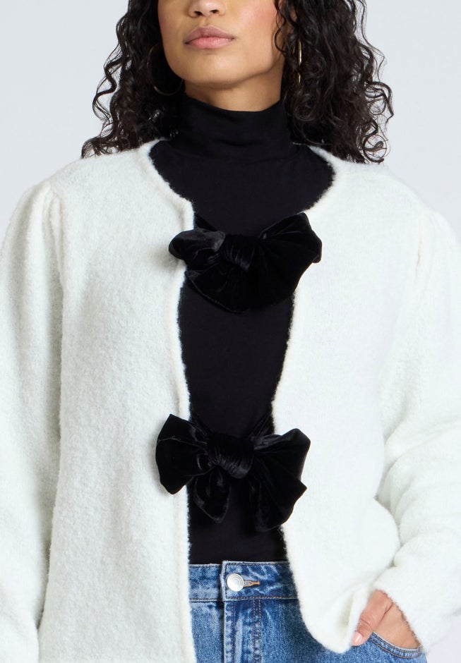 Bow Closure Cardigan image number 3