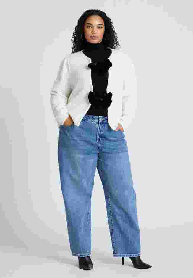 Bow Closure Cardigan image number 4