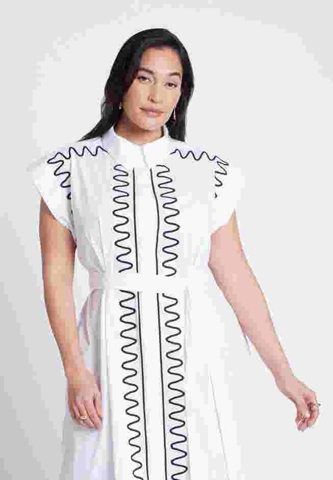 Embroidered Midi Dress image number 3